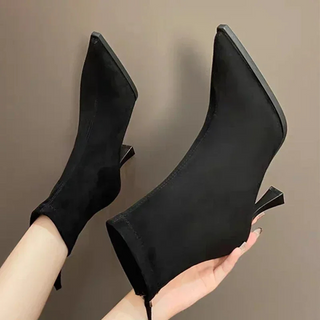 FMECB- Modern Heeled Boot